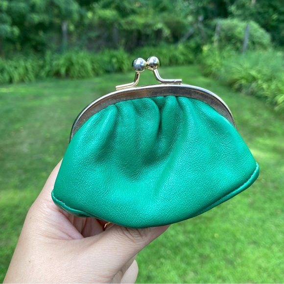 Vintage Genuine Leather Made in Italy Green Kiss Style Clasp Coin Purse Bag - Picture 3 of 9